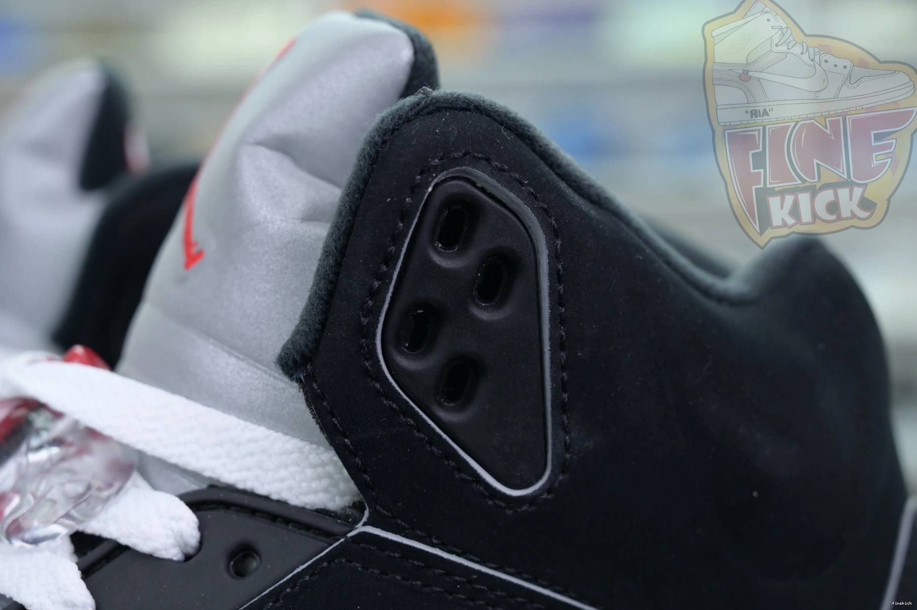 Air Jordan REIMAGINED” Jordan METALLIC 5“BLACK 0130